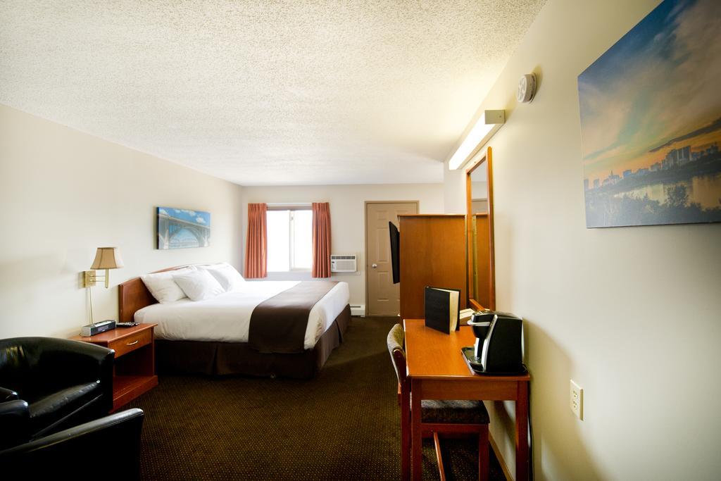 Riviera Motor Inn Saskatoon Oda fotoğraf