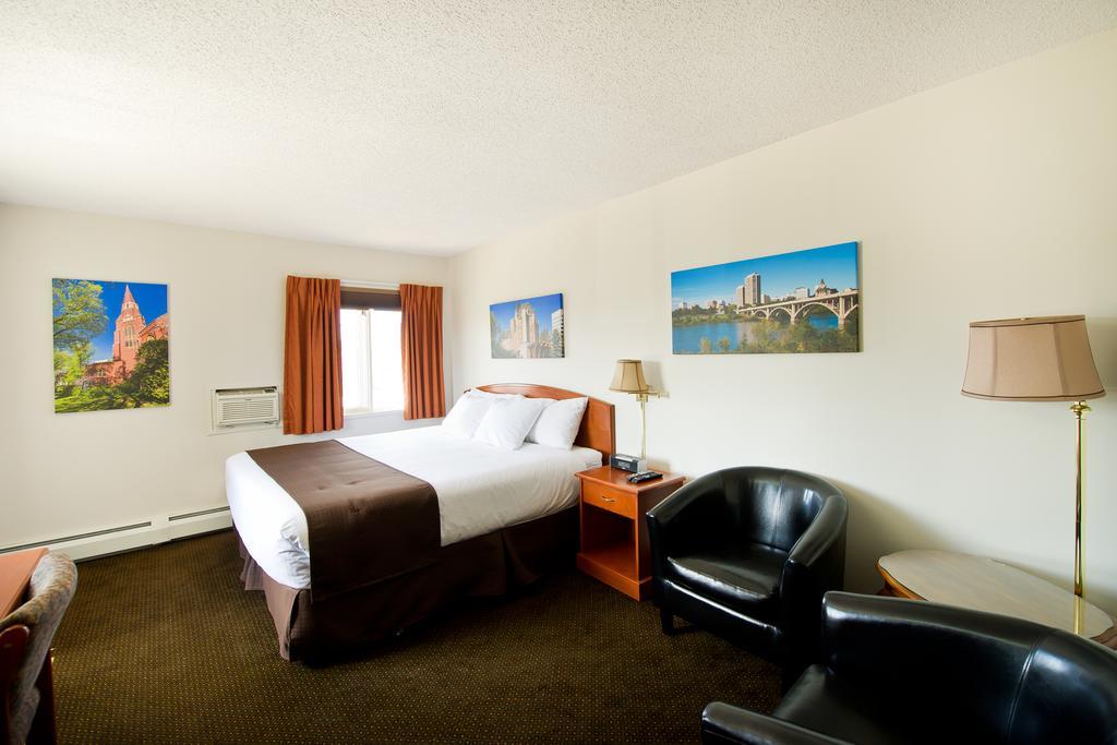 Riviera Motor Inn Saskatoon Oda fotoğraf