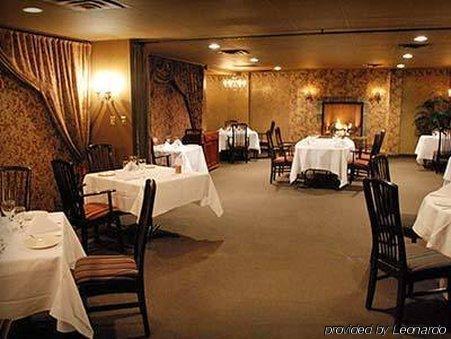 Riviera Motor Inn Saskatoon Restoran fotoğraf