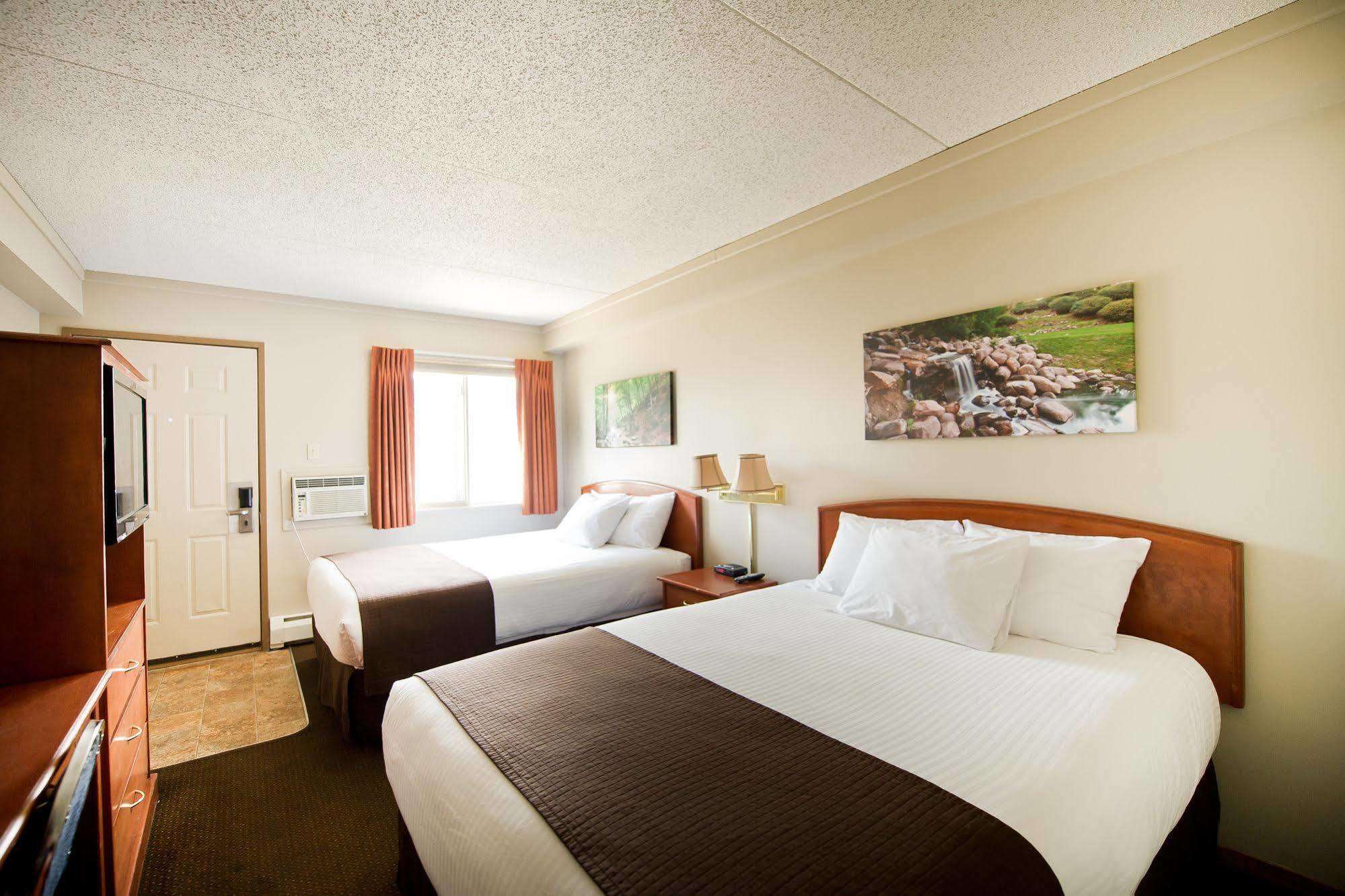 Riviera Motor Inn Saskatoon Dış mekan fotoğraf